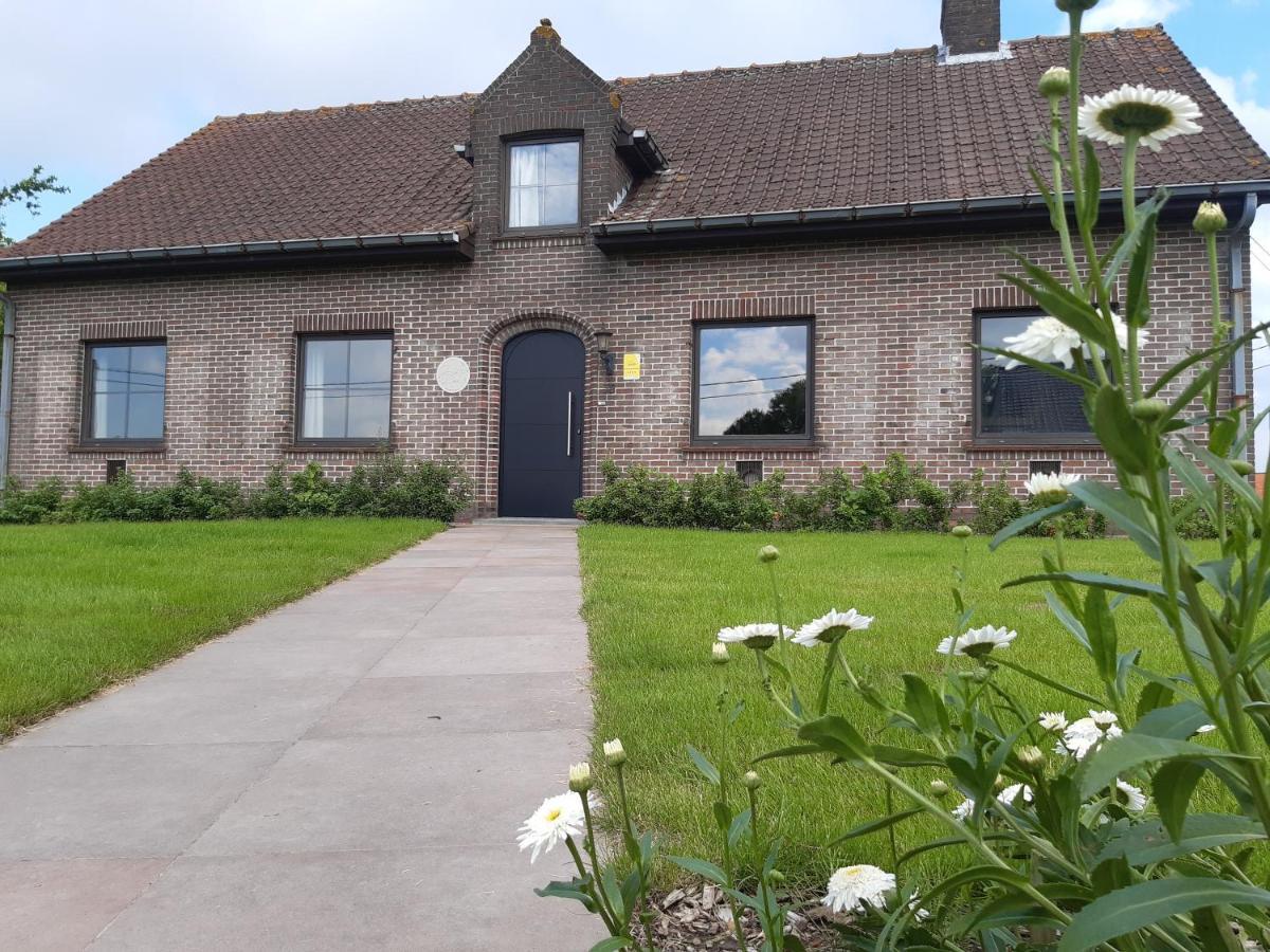 Vakantiehuis Zoetendaal Reningelst 외부 사진